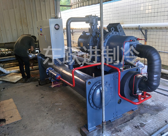惠州惠陽油墨砂磨機用螺桿水冷式冷水機案例