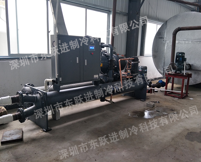 80匹水冷低溫螺桿冷水機(-10℃)在乳品行業的應用案例